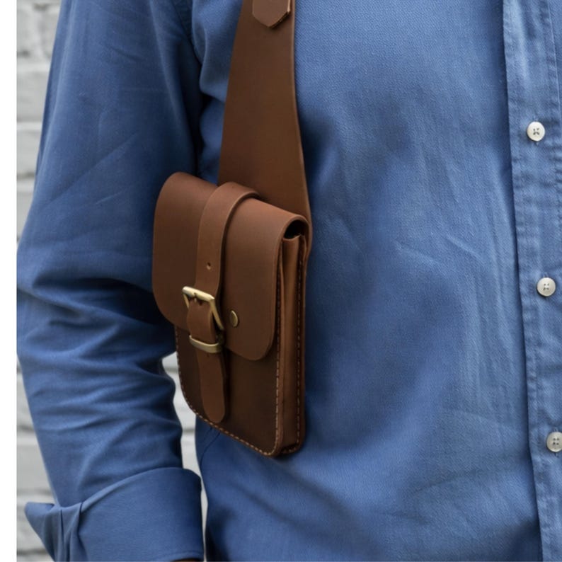 Handmade Leather Holster Shoulder Bag, Travel Chest Bag for Men & Women, Adjustable Crossbody Utility Harness Bag.Deep pocket Holster.